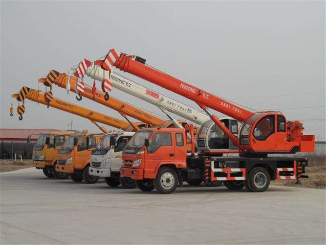 西双版纳设备出现故障导致停工，怎么处理？是否有备用设备替换？