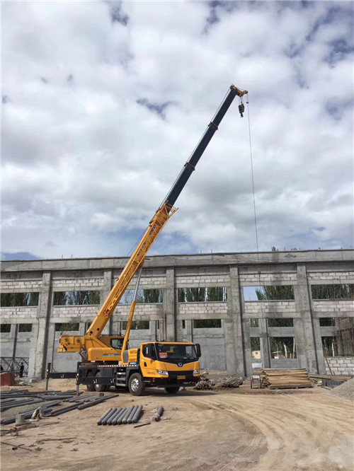 西双版纳吊装作业前会做设备检查吗？安全保障措施有哪些？